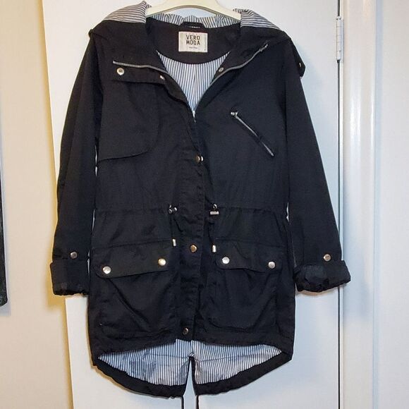 Small Vero Moda Black Utility Jacket with Hood Primula Parka High-low - Picture 4 of 12
